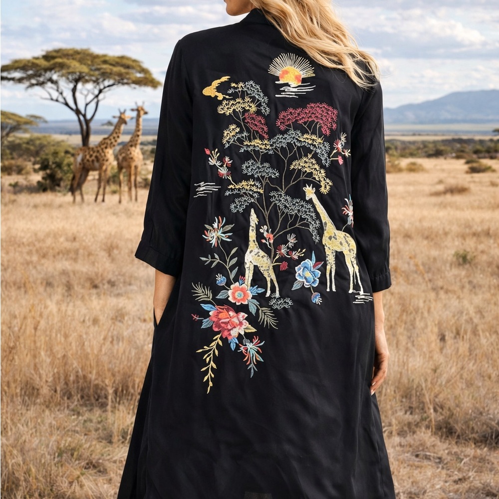 Johnny Was extremely heavily embroidered “Giraffe Savannah” duster RARE NWT - Picture 4 of 11